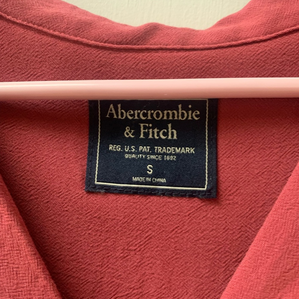 Red button down blouse - Picture 2 of 3